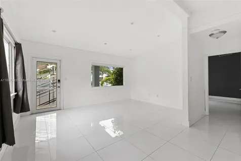 6432 SW 33rd Street Miami FL 33155