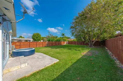 6432 SW 33rd Street Miami FL 33155