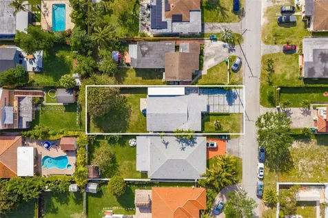 6432 SW 33rd Street Miami FL 33155