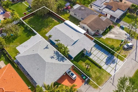6432 SW 33rd Street Miami FL 33155