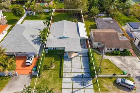 6432 SW 33rd Street Miami FL 33155