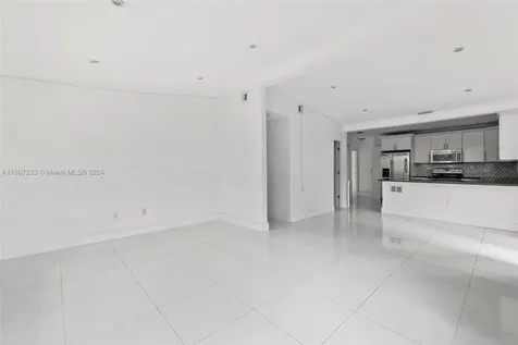 6432 SW 33rd Street Miami FL 33155