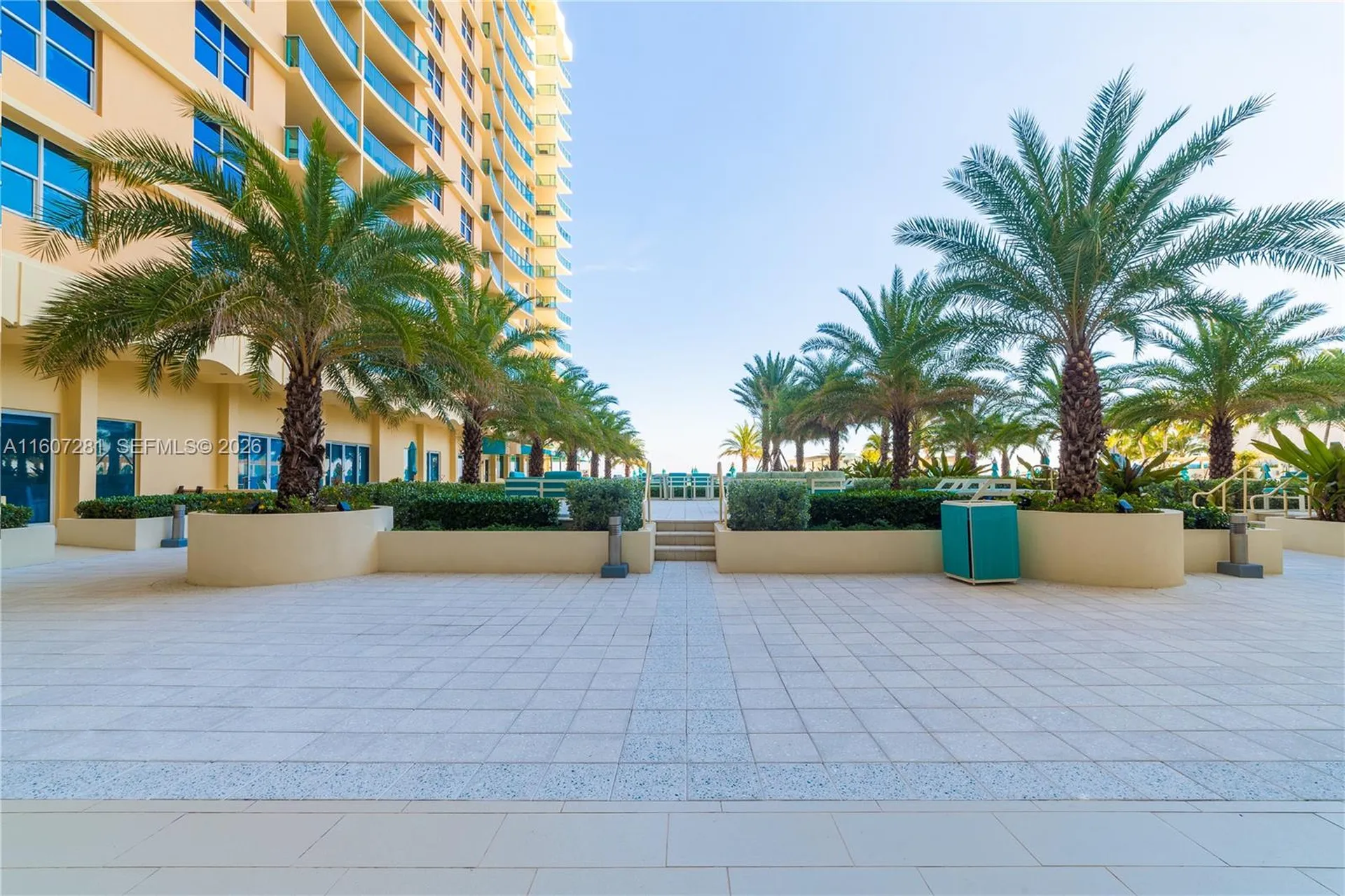 2501 S Ocean Drive Hollywood FL 33019