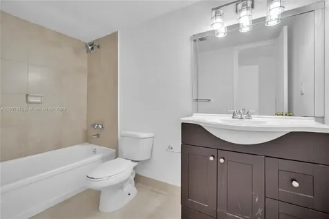 2780 NE 183rd Street Aventura FL 33160