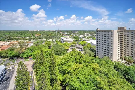 2780 NE 183rd Street Aventura FL 33160