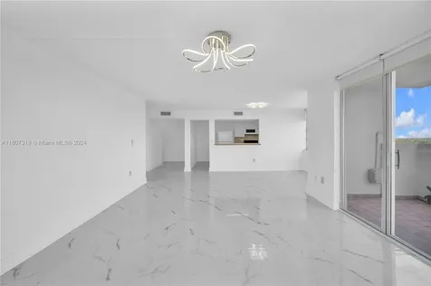 2780 NE 183rd Street Aventura FL 33160