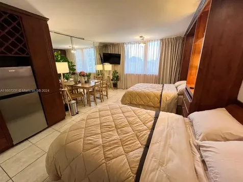 19201 Collins Aveavailnow Sunny Isles Beach FL 33160