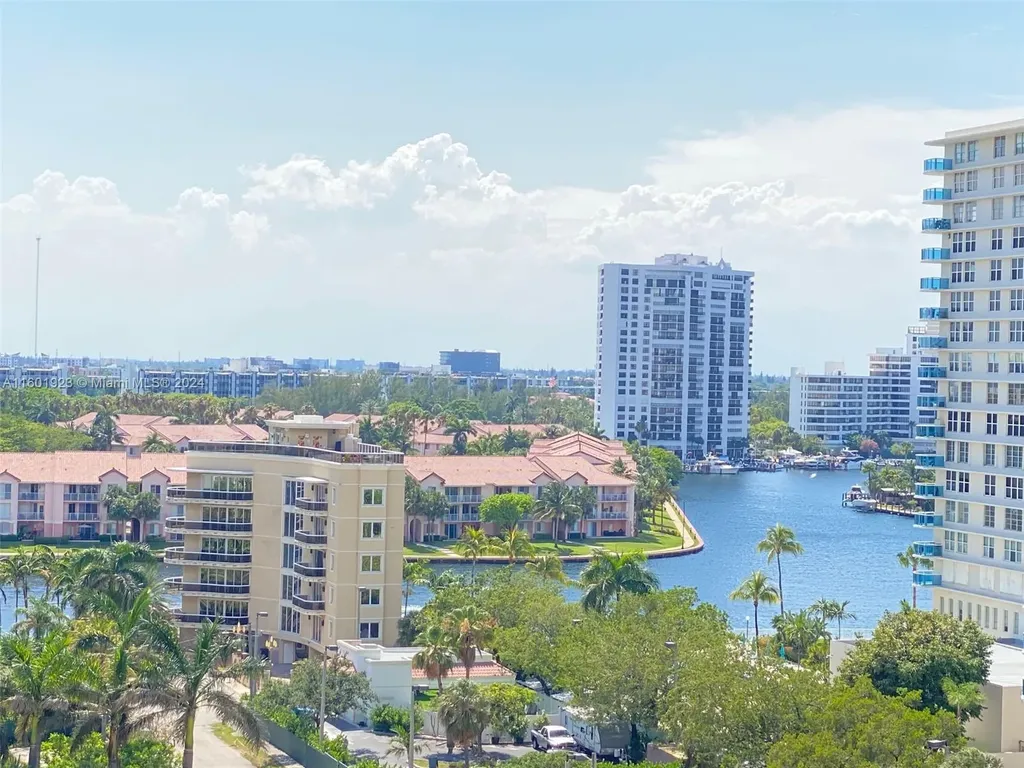 3901 S Ocean Drive Hollywood FL 33019