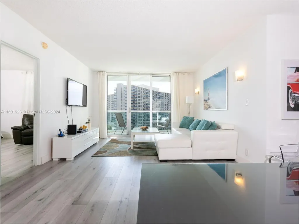 3901 S Ocean Drive Hollywood FL 33019