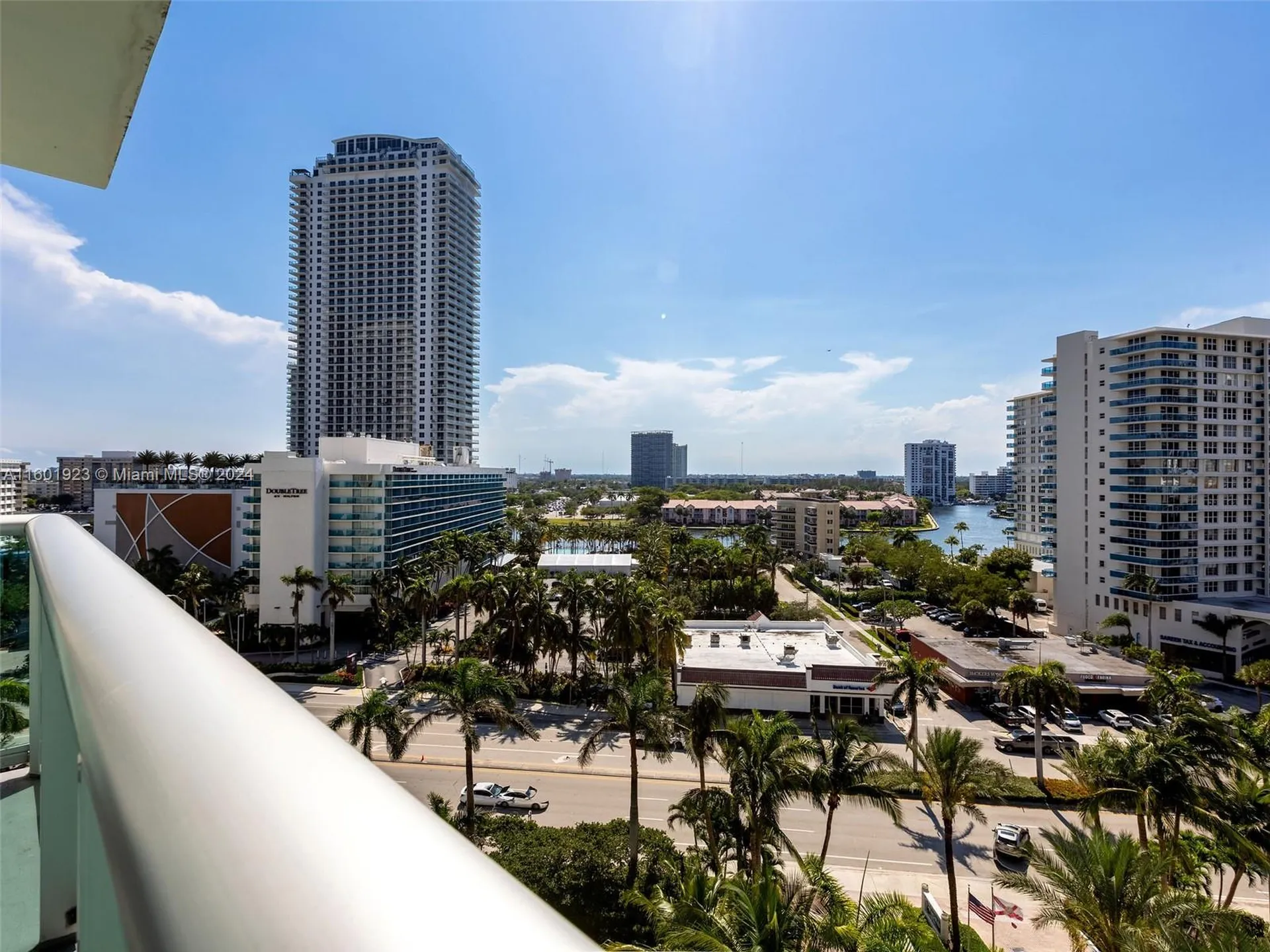 3901 S Ocean Drive Hollywood FL 33019