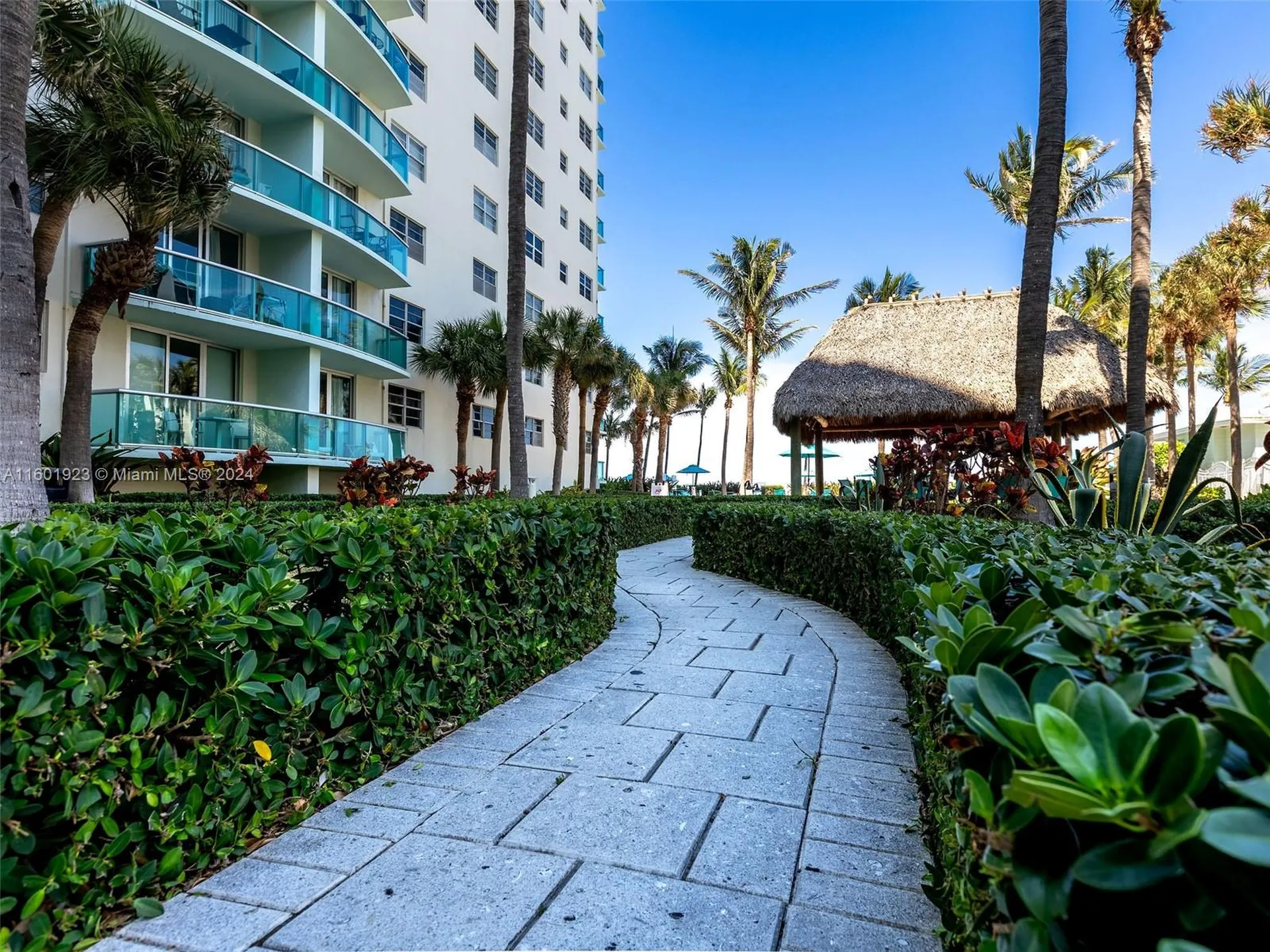 3901 S Ocean Drive Hollywood FL 33019