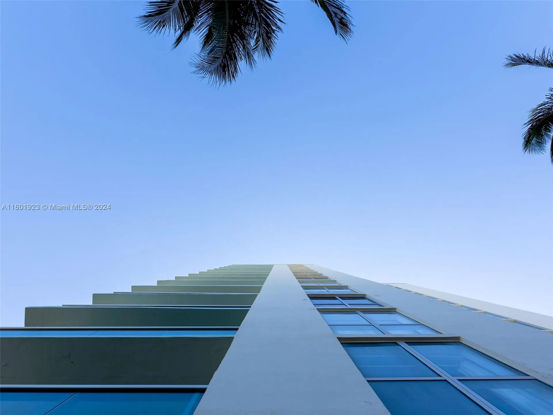 3901 S Ocean Drive Hollywood FL 33019
