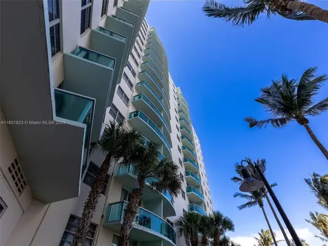 3901 S Ocean Drive Hollywood FL 33019