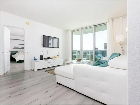 3901 S Ocean Drive Hollywood FL 33019