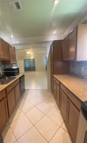 1739 SW 28th Terrace Fort Lauderdale FL 33312