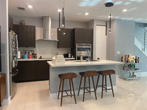 6683 NW 103rd Parkway Doral FL 33178