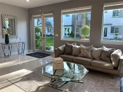 6683 NW 103rd Parkway Doral FL 33178