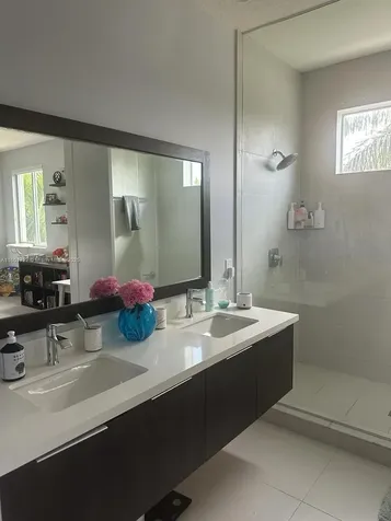 6683 NW 103rd Parkway Doral FL 33178