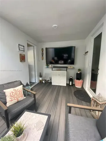 6683 NW 103rd Parkway Doral FL 33178