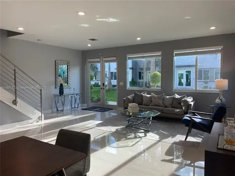 6683 NW 103rd Parkway Doral FL 33178