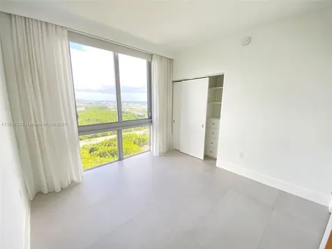 16385 Biscayne Boulevard Sunny Isles Beach FL 33160
