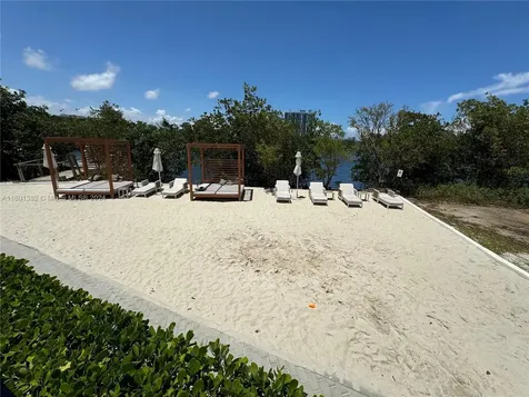 16385 Biscayne Boulevard Sunny Isles Beach FL 33160
