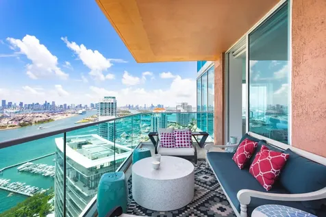 300 S Pointe Drive Miami Beach FL 33139