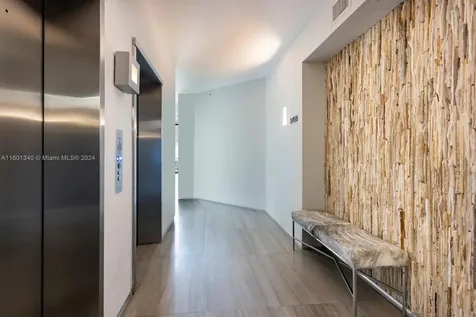 300 S Pointe Drive Miami Beach FL 33139