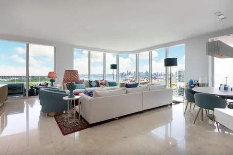 300 S Pointe Drive Miami Beach FL 33139