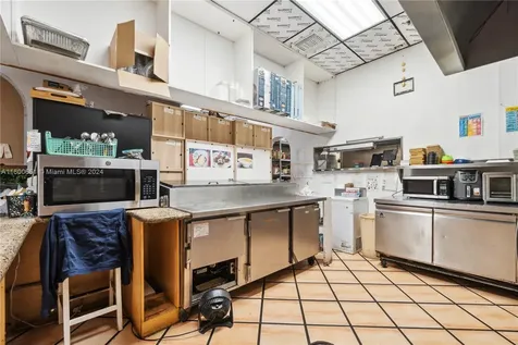 1142 N University Drive Coral Springs FL 33071