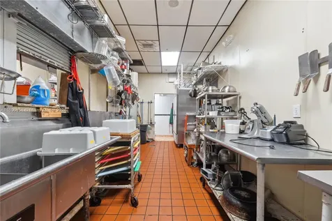 1142 N University Drive Coral Springs FL 33071