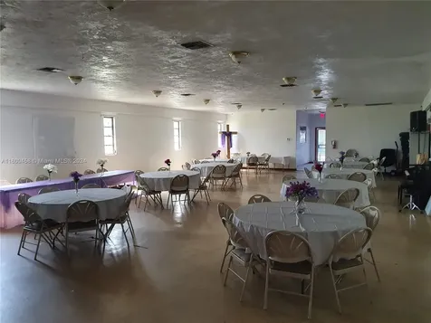 10041 W Jessamine Street Miami FL 33157