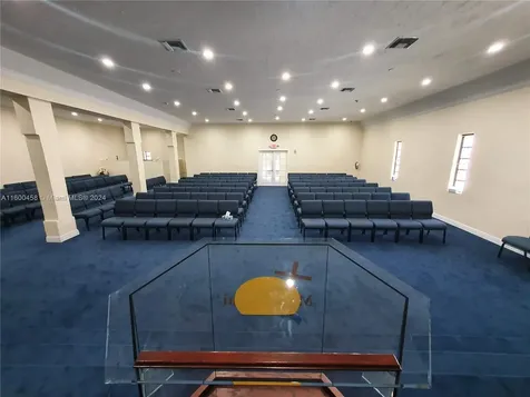 10041 W Jessamine Street Miami FL 33157