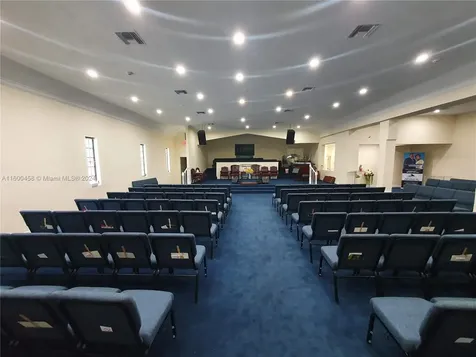 10041 W Jessamine Street Miami FL 33157