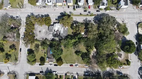 3373 Thomas Avenue Miami FL 33133