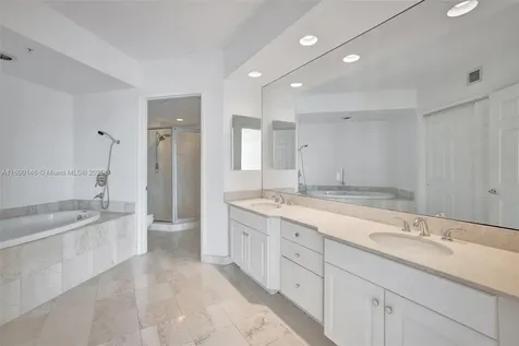 3370 Hidden Bay Drive Aventura FL 33180