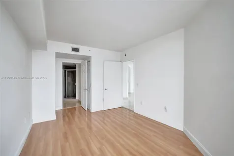 3370 Hidden Bay Drive Aventura FL 33180