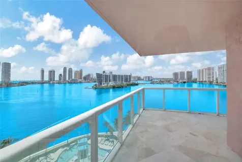 3370 Hidden Bay Drive Aventura FL 33180
