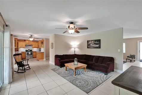 9211 NW 18th Street Coral Springs FL 33071