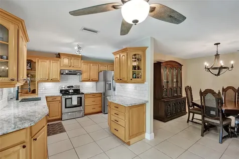 9211 NW 18th Street Coral Springs FL 33071