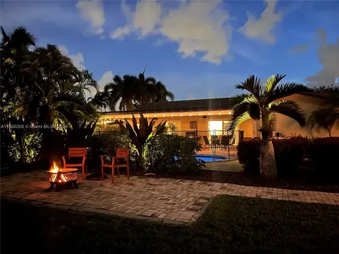 9211 NW 18th Street Coral Springs FL 33071