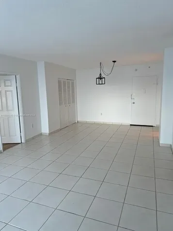 400 Kings Point Drive Sunny Isles Beach FL 33160