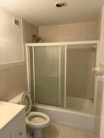 400 Kings Point Drive Sunny Isles Beach FL 33160