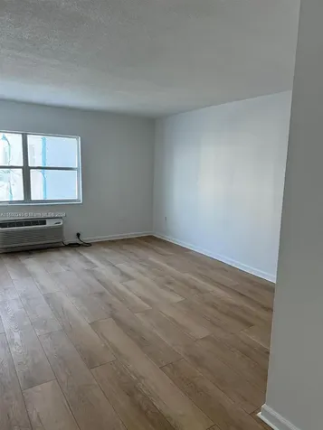 400 Kings Point Drive Sunny Isles Beach FL 33160