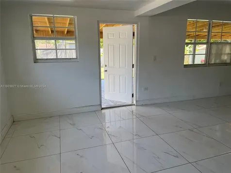 19621 NE 1st Avenue Miami FL 33179