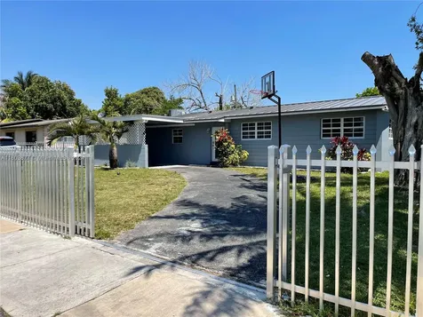 19621 NE 1st Avenue Miami FL 33179