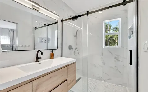 2315 Overbrook Street Miami FL 33133