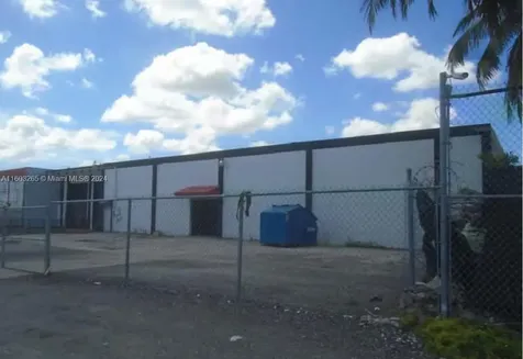 3380 NW 69th Street Miami FL 33147