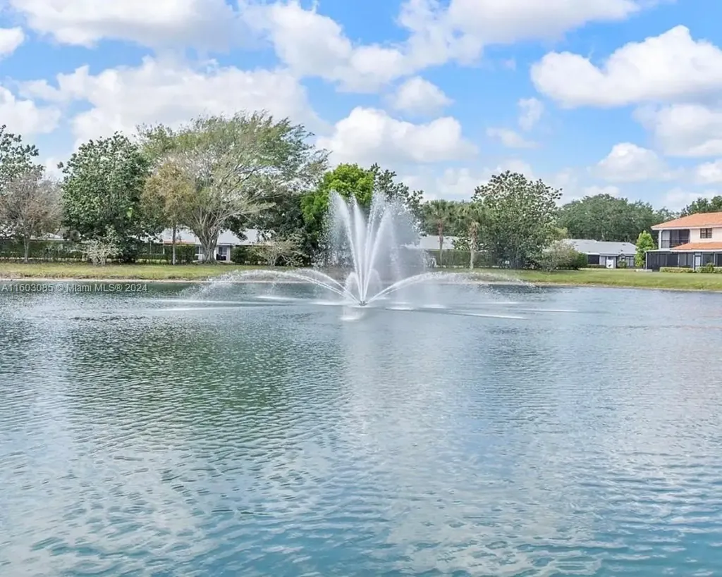 18428 Via Di Regina Boca Raton FL 33496
