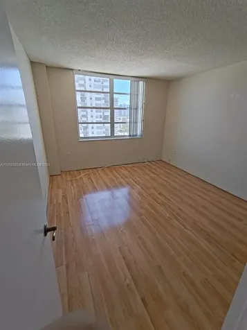 2780 NE 183rd Street Aventura FL 33160